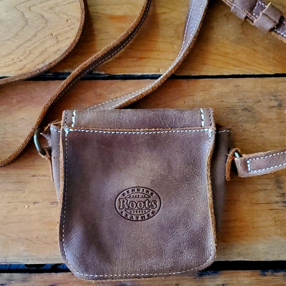 Roots tribe leather crossbody - Picture 2 of 2